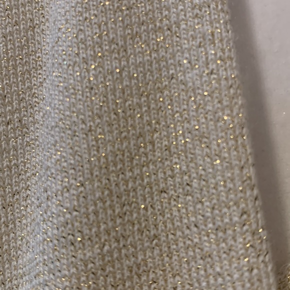 NWT - halter top - Picture 2 of 5